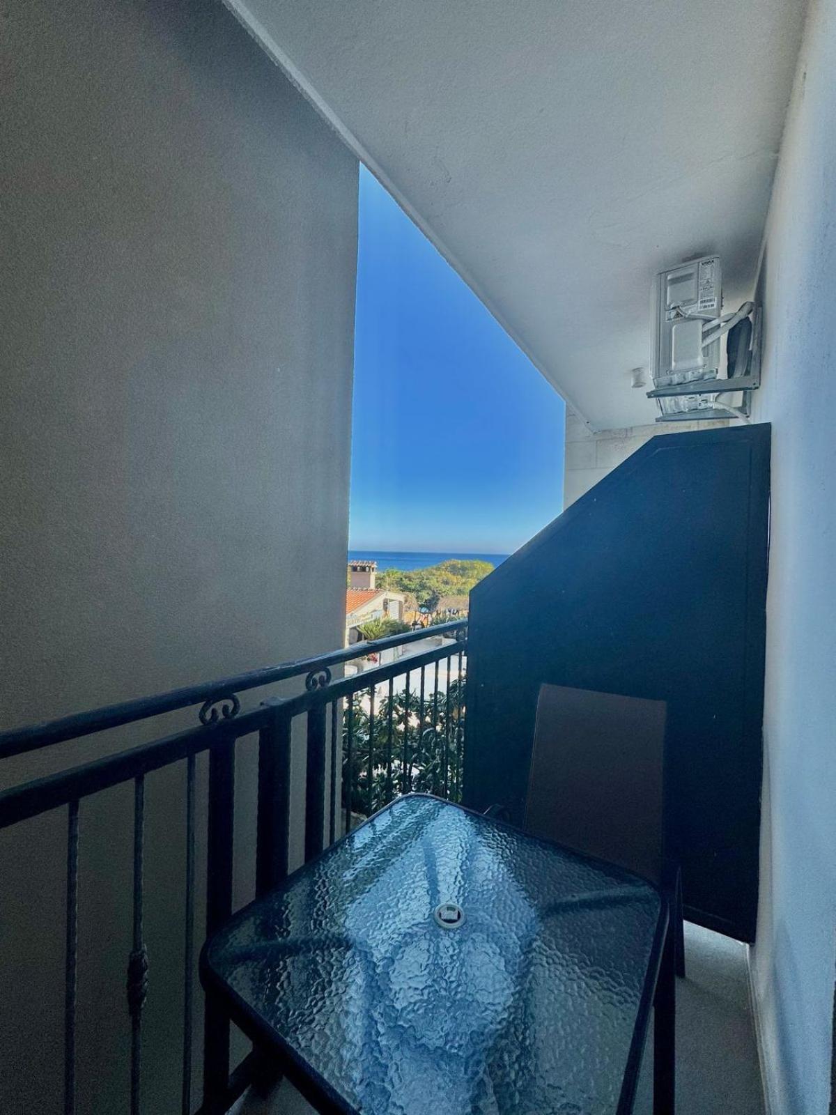 Beachfront Hotel Palma - Jaz Будва Екстериор снимка
