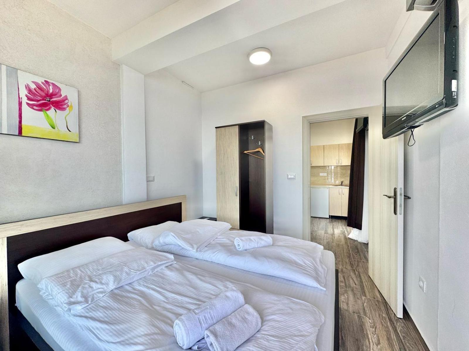 Beachfront Hotel Palma - Jaz Будва Екстериор снимка