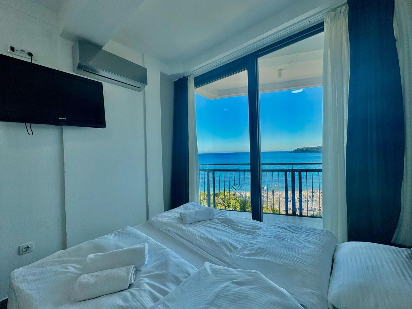 Beachfront Hotel Palma - Jaz Будва Екстериор снимка