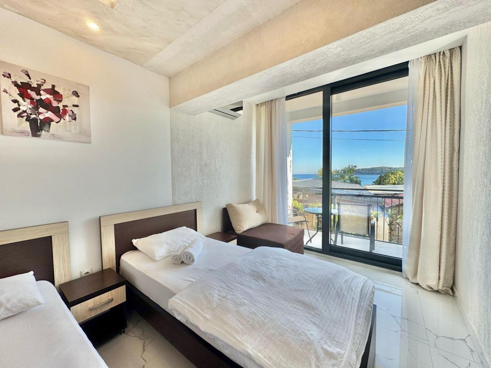 Beachfront Hotel Palma - Jaz Будва Екстериор снимка